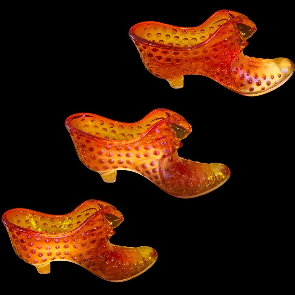 GLOW! Vintage Fenton Amberina Hobnail Cat Head Glass Shoe
